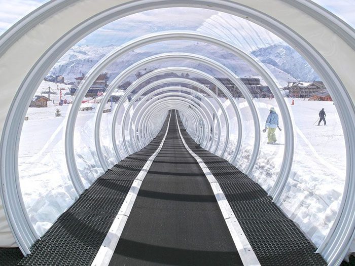 Cover on the belt conveyor Les Grenouilles – L’Alpe d’Huez